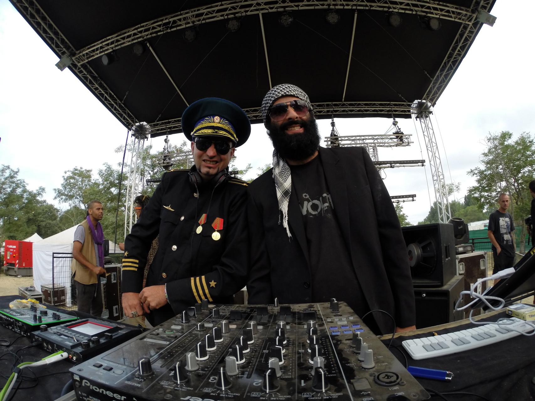 LA BUENA ONDA FESTIVAL 2015